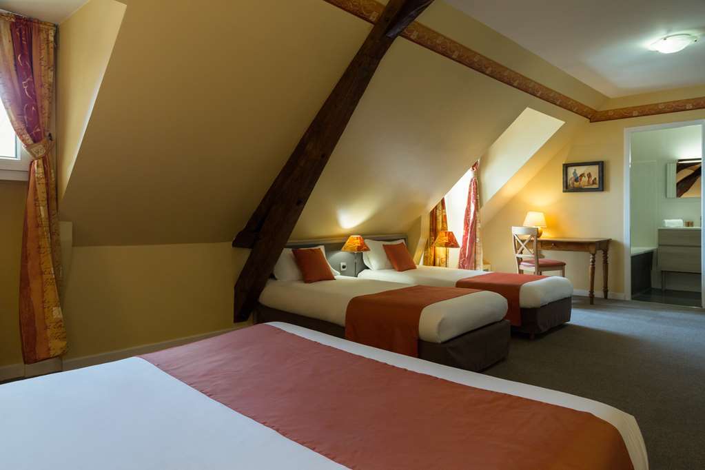 Hotel Henri IV Coutras Rum bild